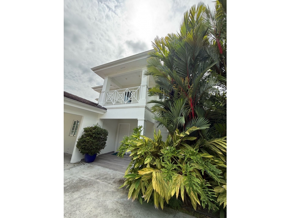 BIJAO CASA QUARRY HEIGHTS ESTATES