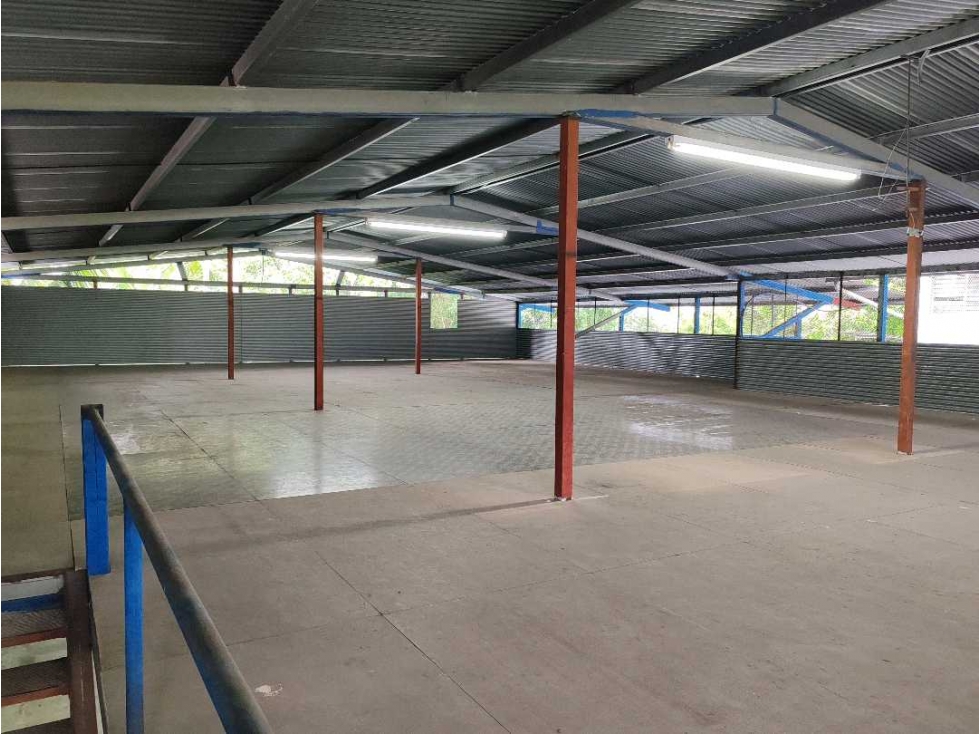 Bodega700 m2 Alquiler Pueblo Nuevo — foto 5