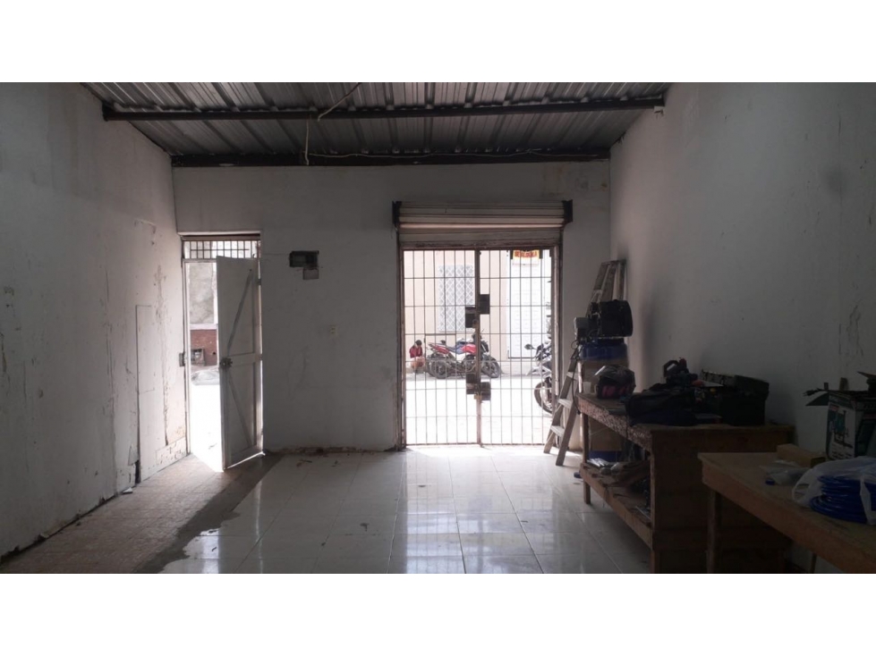 BODEGA COMERCIAL EN VENTA 135 m2, SECTOR SAN NICOLAS, Cali - 2