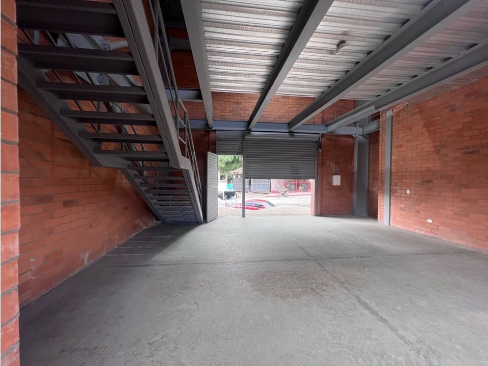 Bodega Complejo Industrial y Comercial Sector Mercar Armenia - 3