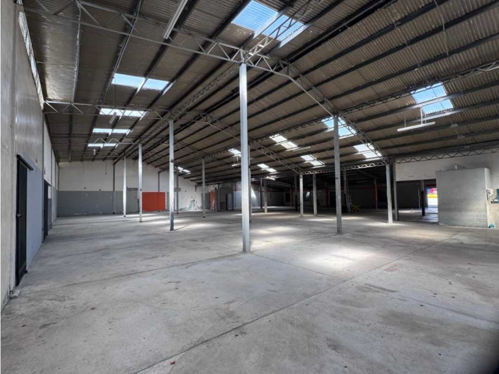 BODEGA CON TERRENO VENTA Y ALQUILER — foto 6
