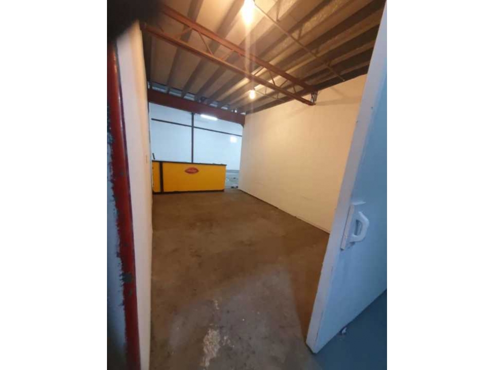 BODEGA DE 140 M2 EL INGENIO — foto 5