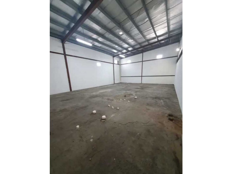 BODEGA DE 140 M2 EL INGENIO — foto 6