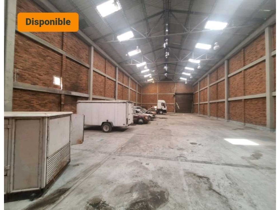 BODEGA + EDIFICIO EN VENTA, PARQUE INDUSTRIAL, SECTOR SOACHA - 1