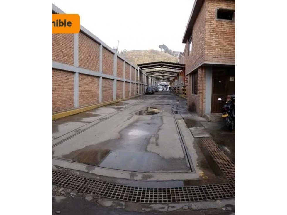 BODEGA + EDIFICIO EN VENTA, PARQUE INDUSTRIAL, SECTOR SOACHA - 4
