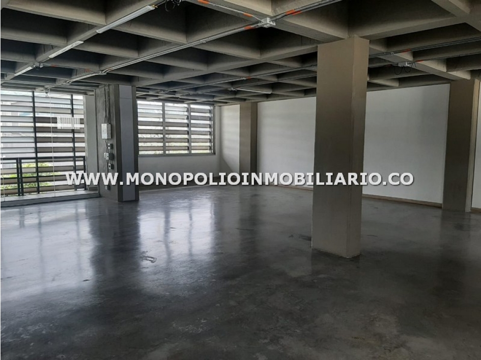 BODEGA EN ARRENDAMIENTO - SECTOR LA ESMERALDA, ITAGÜI COD: 23331 - 2