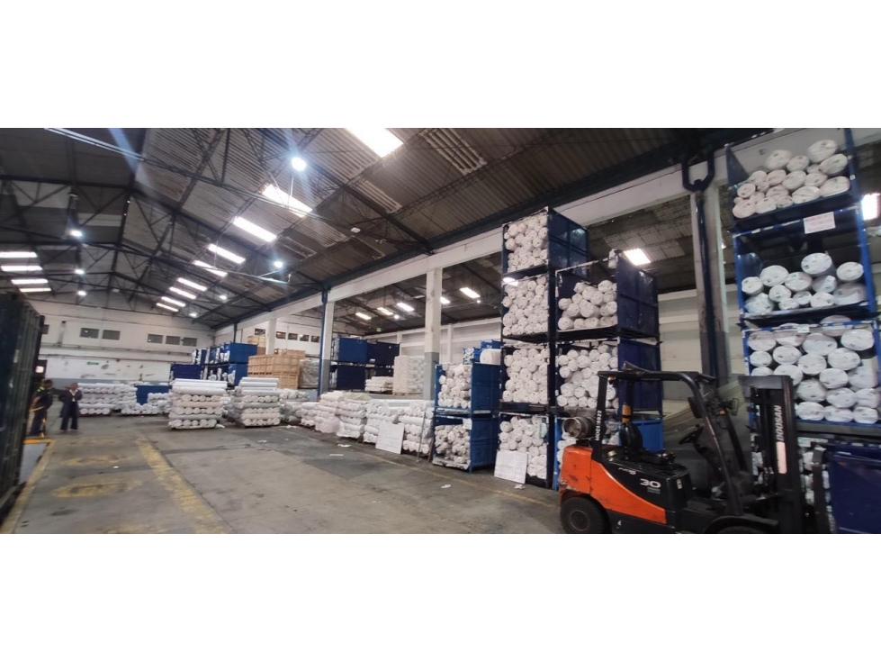 Bodega en Arriendo - 2