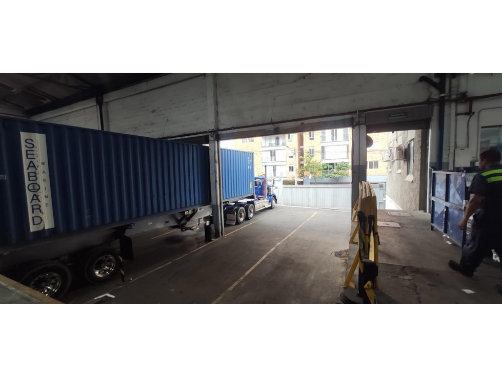 Bodega en Arriendo - 5