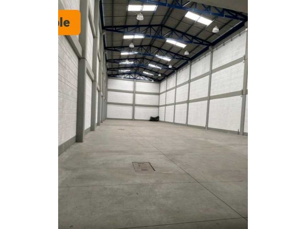 BODEGA EN ARRIENDO EN EL SECTOR DE ALAMOS — foto 2