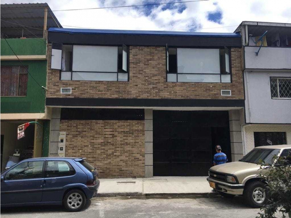 BODEGA EN ARRIENDO EN EL SECTOR DE PRADO VERANIEGO