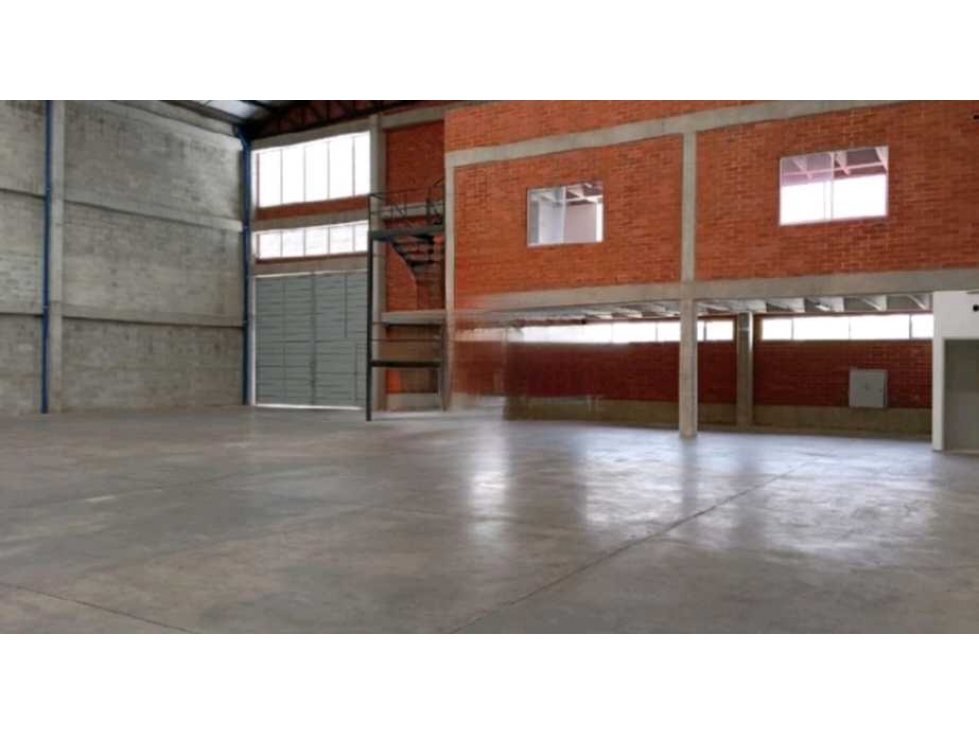 BODEGA EN ARRIENDO EN GIRARDOTA. - 1