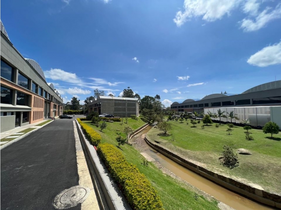 ARRIENDO BODEGA EN CENTRO EMPRESARIAL DE GUARNE, ANTIOQUIA - 2