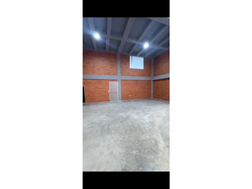 BODEGA EN ARRIENDO EN PARQUE INDUSTRIAL, ZIPAQUIRÁ - 2