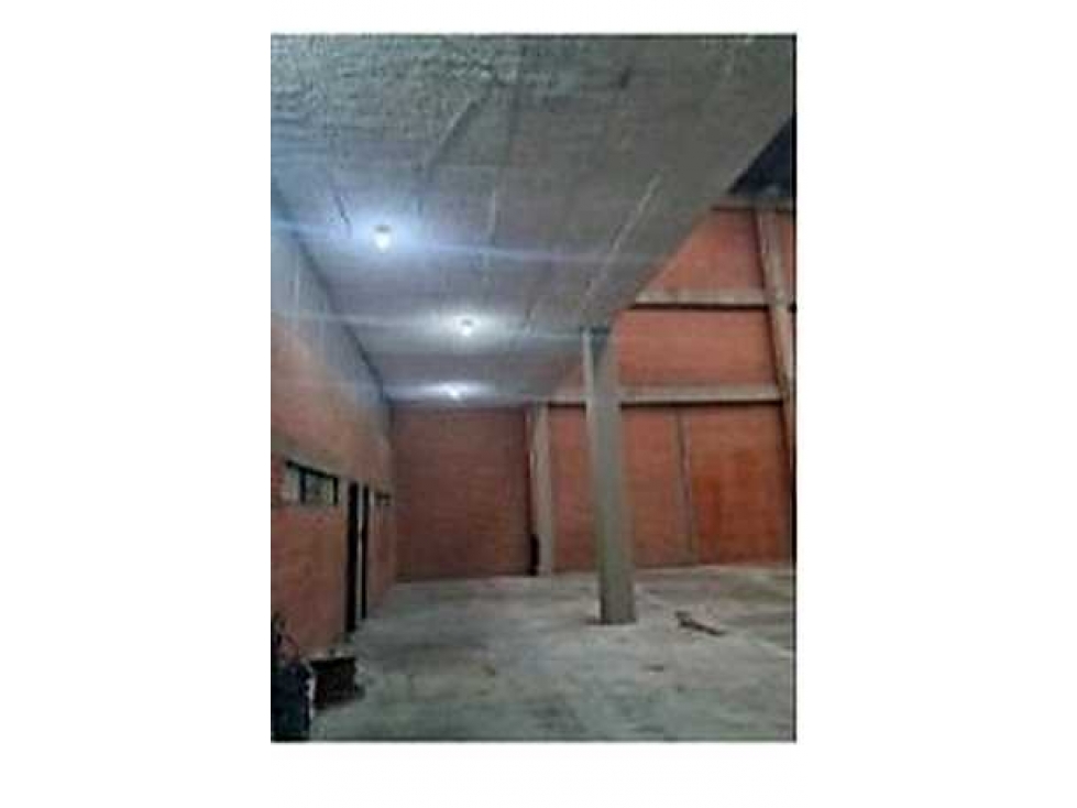 BODEGA EN ARRIENDO | MONTEVIDEO | TRIPLE ALTURA 1094 m² - 5