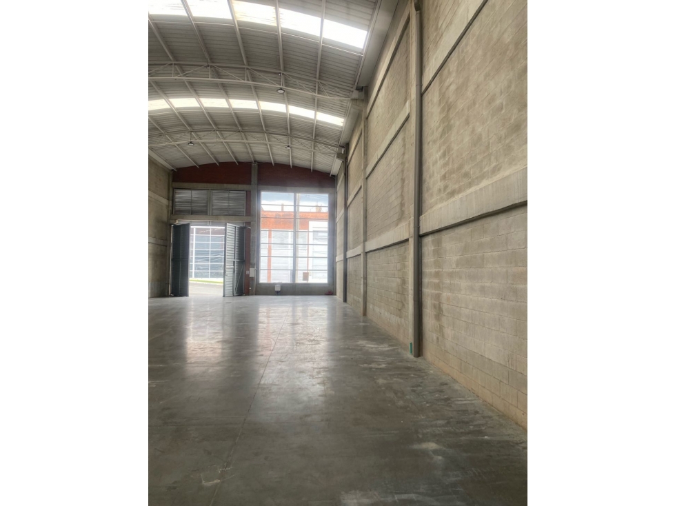 Bodega en arriendo Río.Negro. - 4