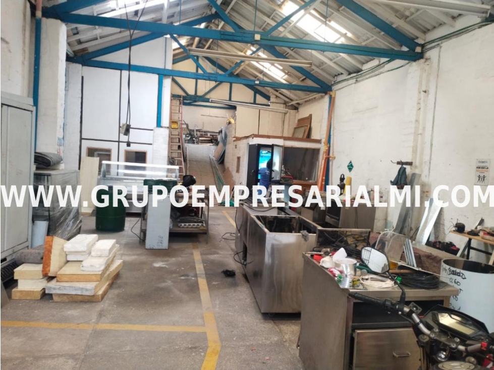 BODEGA EN ARRIENDO - SECTOR BUENOS AIRES COD: 29411 - 4