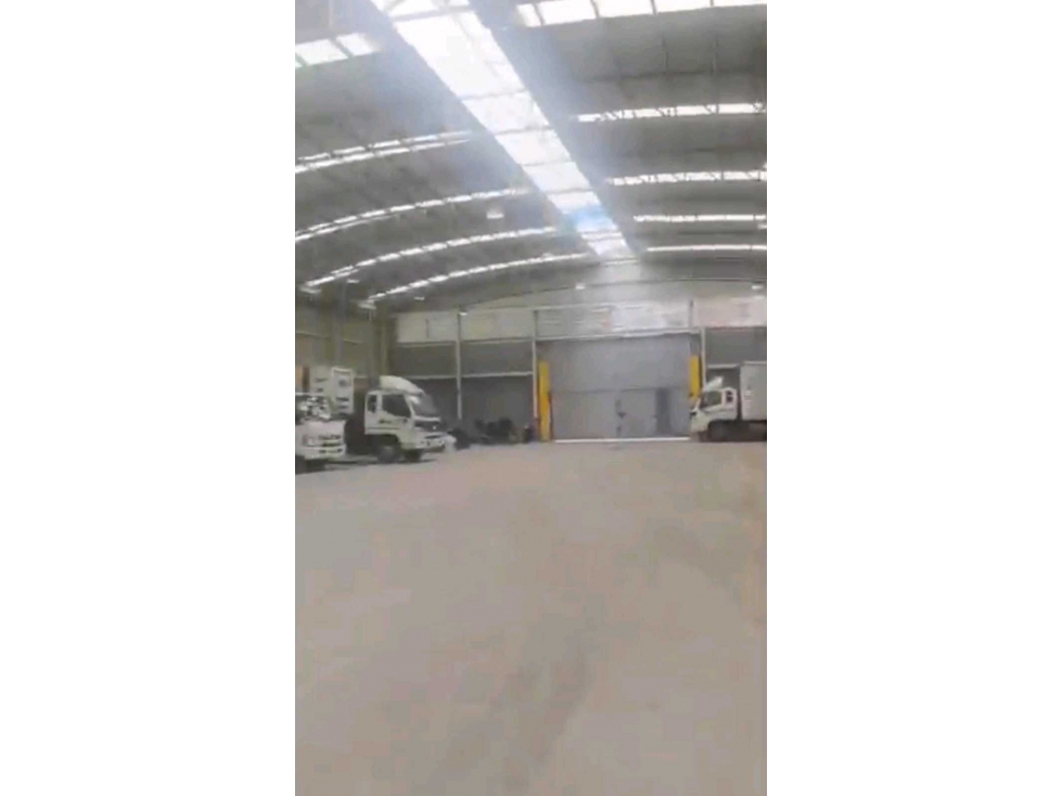 BODEGA EN ARRRIENDO EN EL SECTOR DE TOBERIN