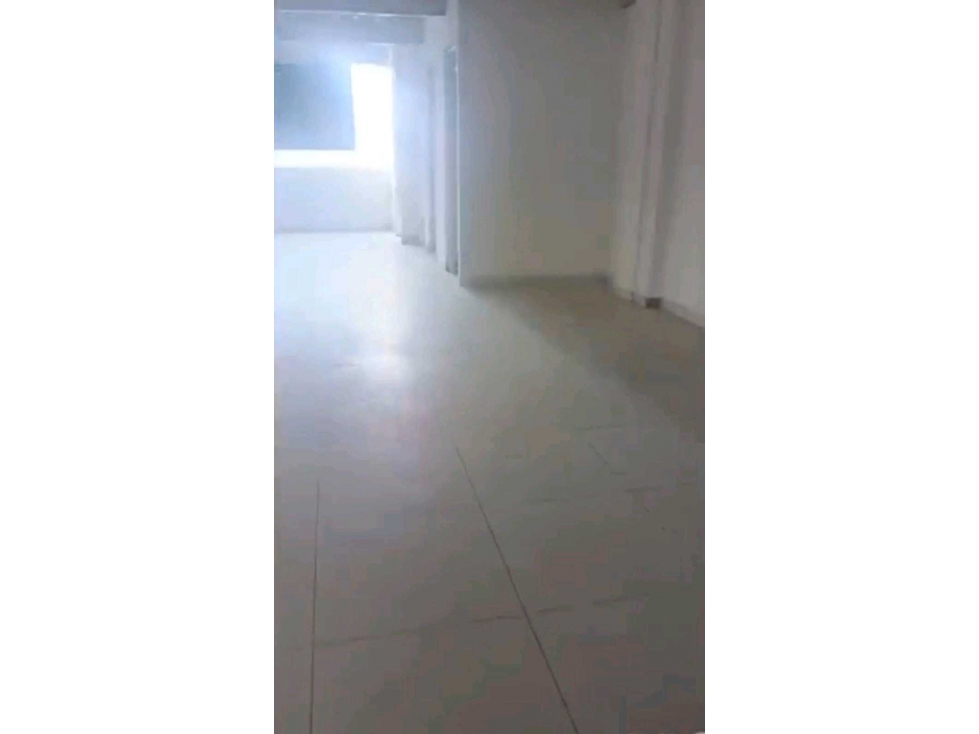 BODEGA EN ARRRIENDO EN EL SECTOR DE TOBERIN — foto 5