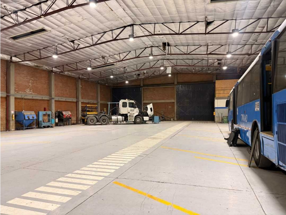 Vendo Bodega en Cencar de 1.300 M2 - Yumbo 10485791 - 1