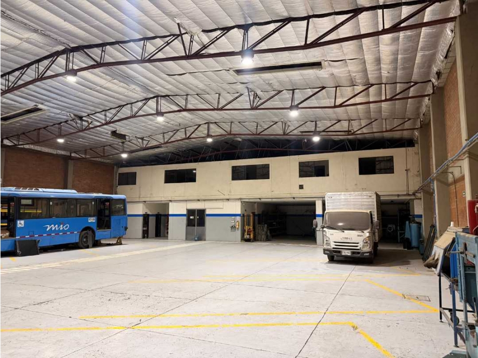 Vendo Bodega en Cencar de 1.300 M2 - Yumbo 10485791 - 4