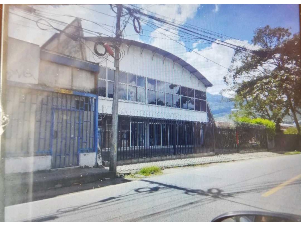 Venta Bodega en Copacabana, ubicación estratégica - 3