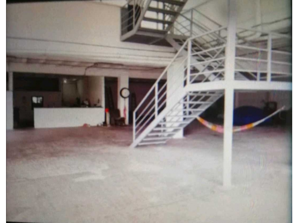 Venta Bodega en Copacabana, ubicación estratégica - 6