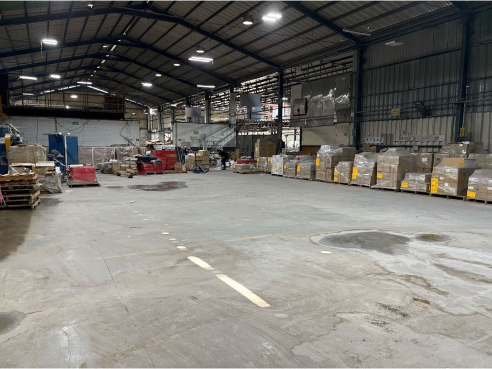 BODEGA EN RENTA 3200M2 SOBRE LIBRAMIENTO - 5