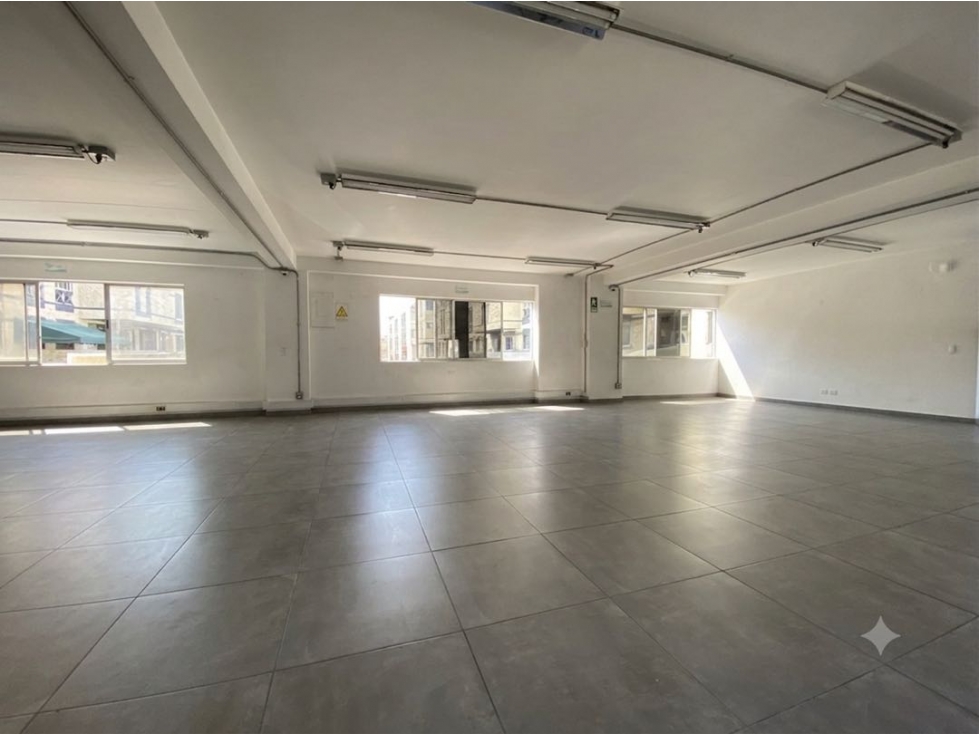 Bodega en arriendo en Guayabal Medellín — foto 3