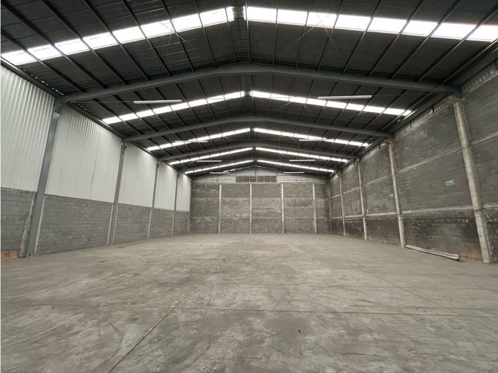 Bodega en renta en Apodaca Nuevo Leon ( Ave. Miguel Aleman) — foto 2