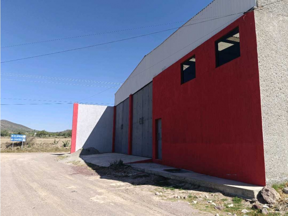 BODEGA EN RENTA EN SAN JUAN TIZAHUAPAN, EPAZOYUCAN HGO - 4
