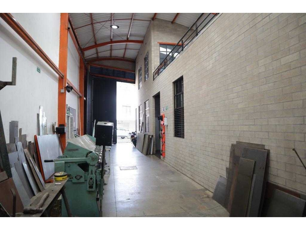 Bodega en venta Barrio Antioquia Medellin - 2