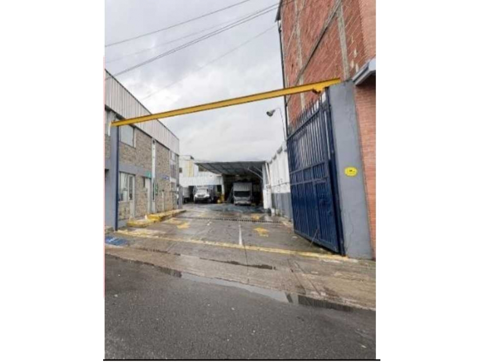 BODEGA EN VENTA BARRIO LOS ALCAZARES, BOGOTA - 4