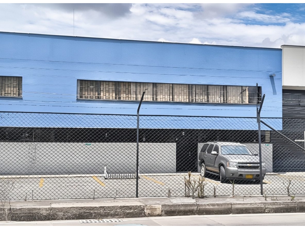 Bodega en venta - Bogotá - 1