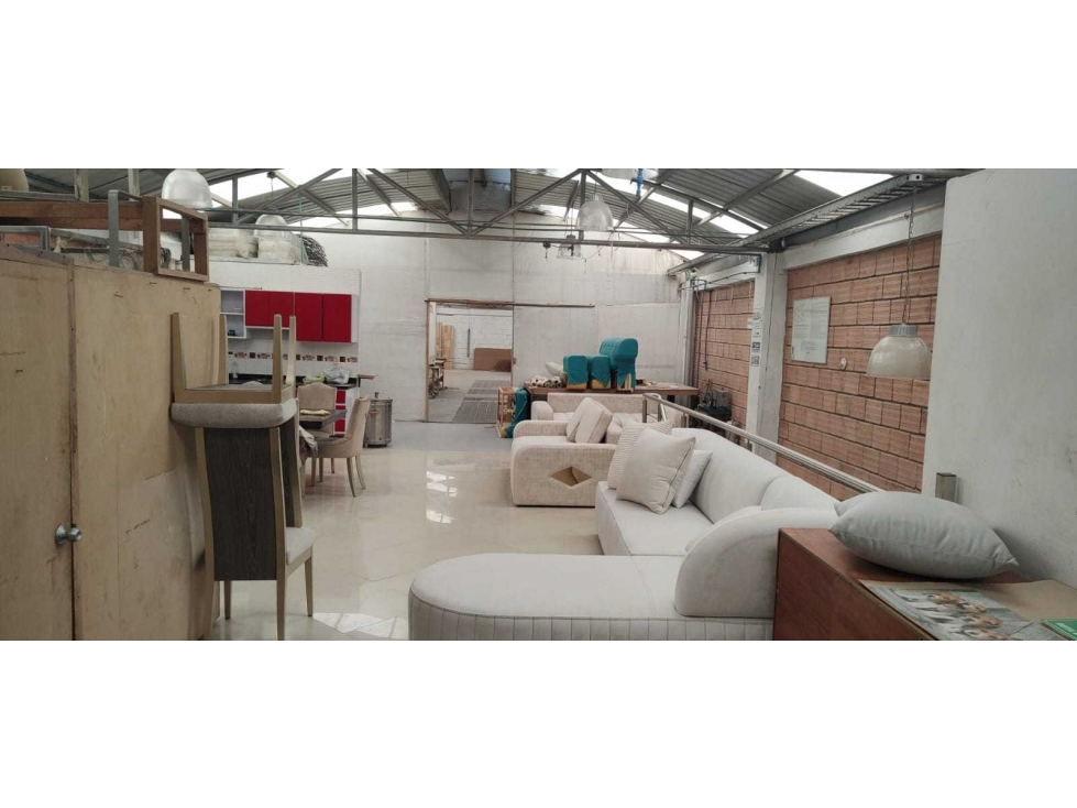BODEGA EN VENTA BOYACA REAL960M² - 5