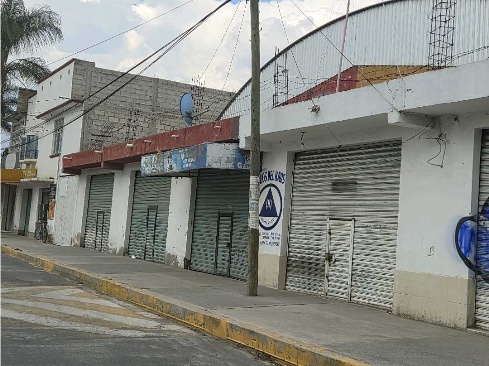 BODEGA EN VENTA EN CHALCO ESTADO DE MÉXICO CON CASA Y 10 LOCALES - 3