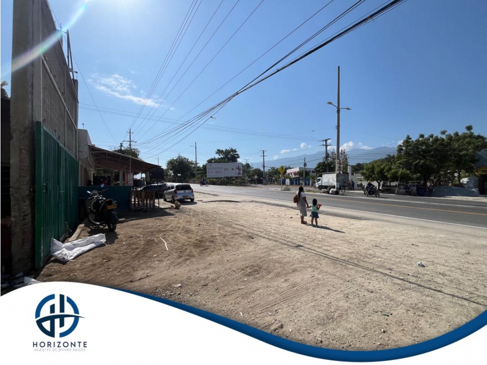 BODEGA EN VENTA EN LA TRONCAL Y DE BONDA - 2