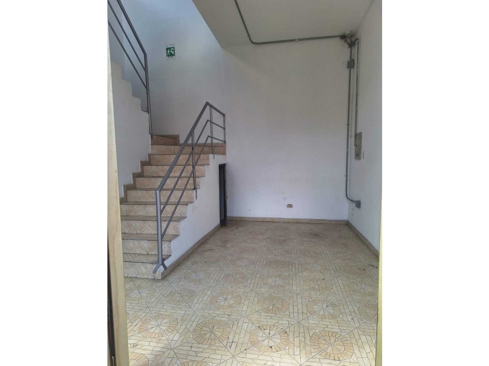 BODEGA EN VENTA EN PARQUE INDUSTRIAL DE FUNZA - 3