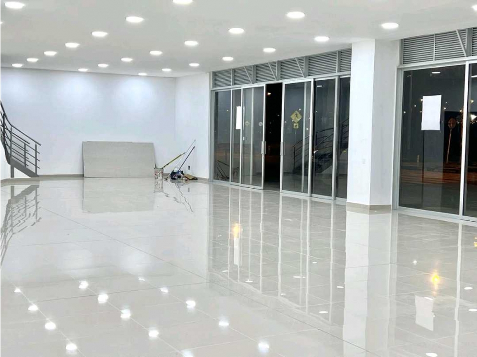 BODEGA EN VENTA MEDELLIN BARRIO COLOMBIA (T)