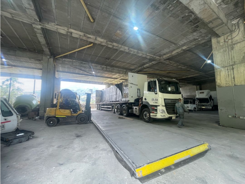 Bodega en venta variante de Caldas - 3