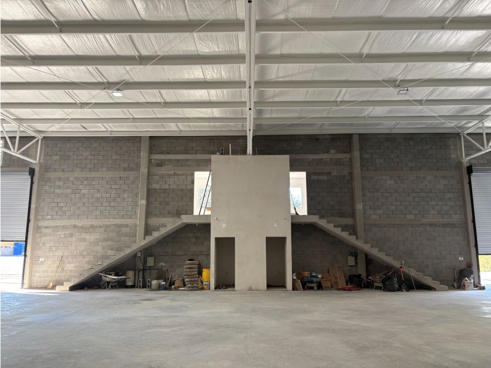 Bodega Industrial 1000m2 - APODACA (AGUA FRIA) - 4