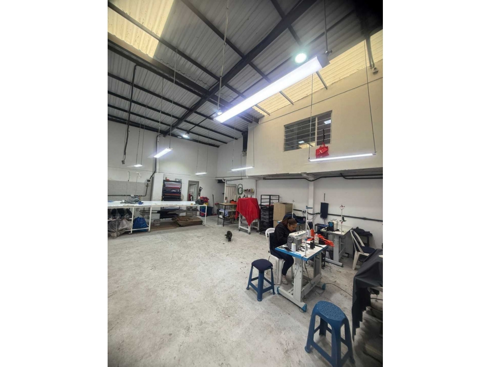 BODEGA INDUSTRIAL EN ARRIENDO EN EL SECTOR DE SAN BENITO,BOGOTA