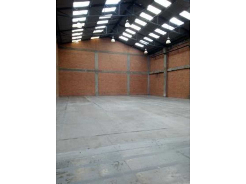 BODEGA INDUSTRIAL EN ARRIENDO EN EL SECTOR DE MONTEVIDEO,BOGOTA - 2