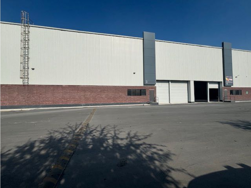 Bodega Industrial en renta Carretera a Reynosa, Guadalupe N.L. - 1