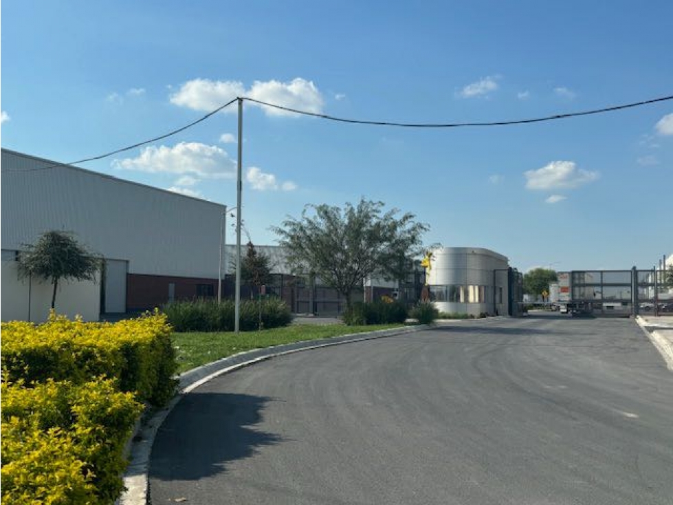 Bodega Industrial en renta Carretera a Reynosa, Guadalupe N.L. - 4