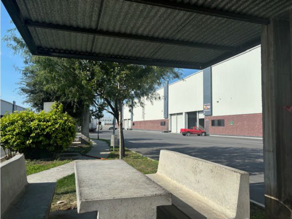 Bodega Industrial en renta Carretera a Reynosa, Guadalupe N.L. - 6