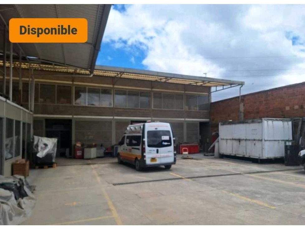 BODEGA INDUSTRIAL EN VENTA EN EL SECTOR DE PUENTE ARANDA, BOGOTA — foto 4