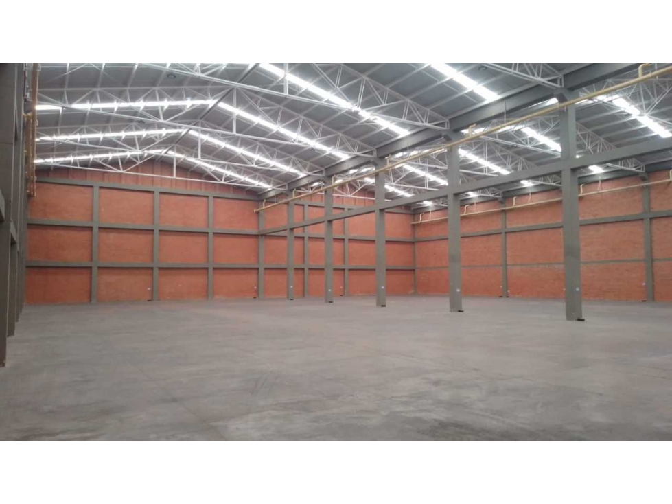 BODEGA INDUSTRIAL TOCANCIPA 1.100 M2 PARQUE INDUSTRIAL 45 KVA - 2