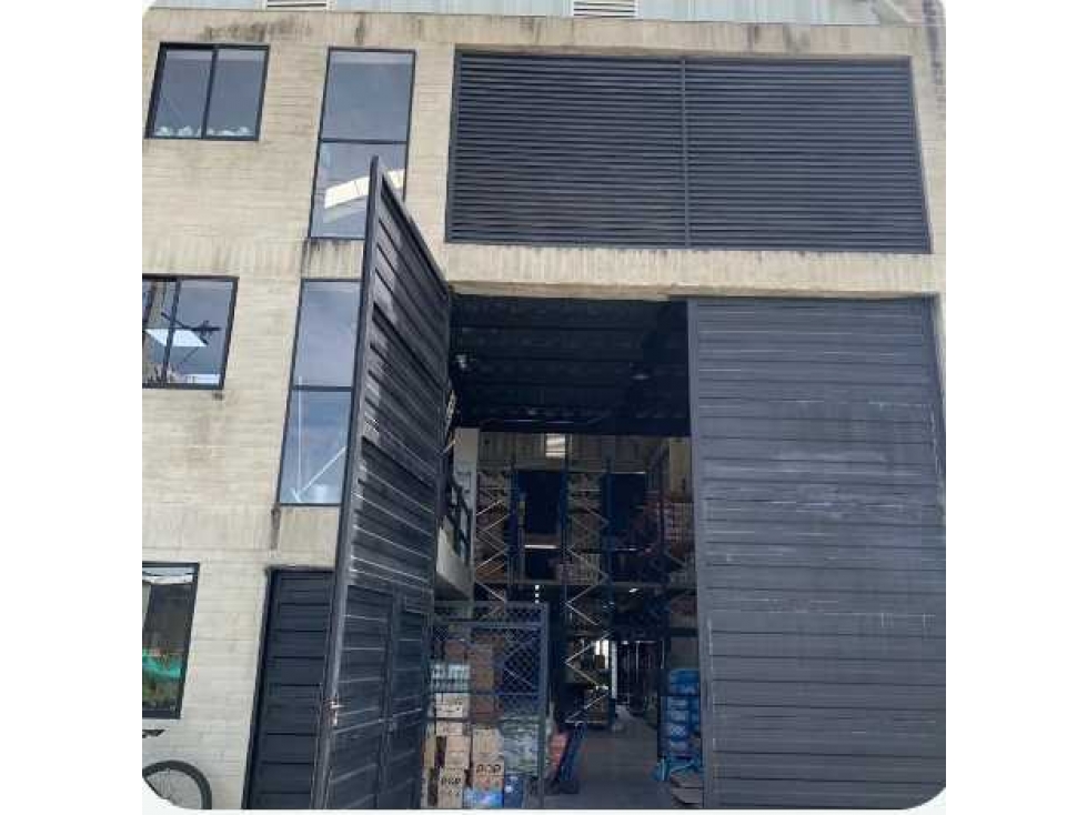 Vendo Bodega en La Ceja 250 m² - 2