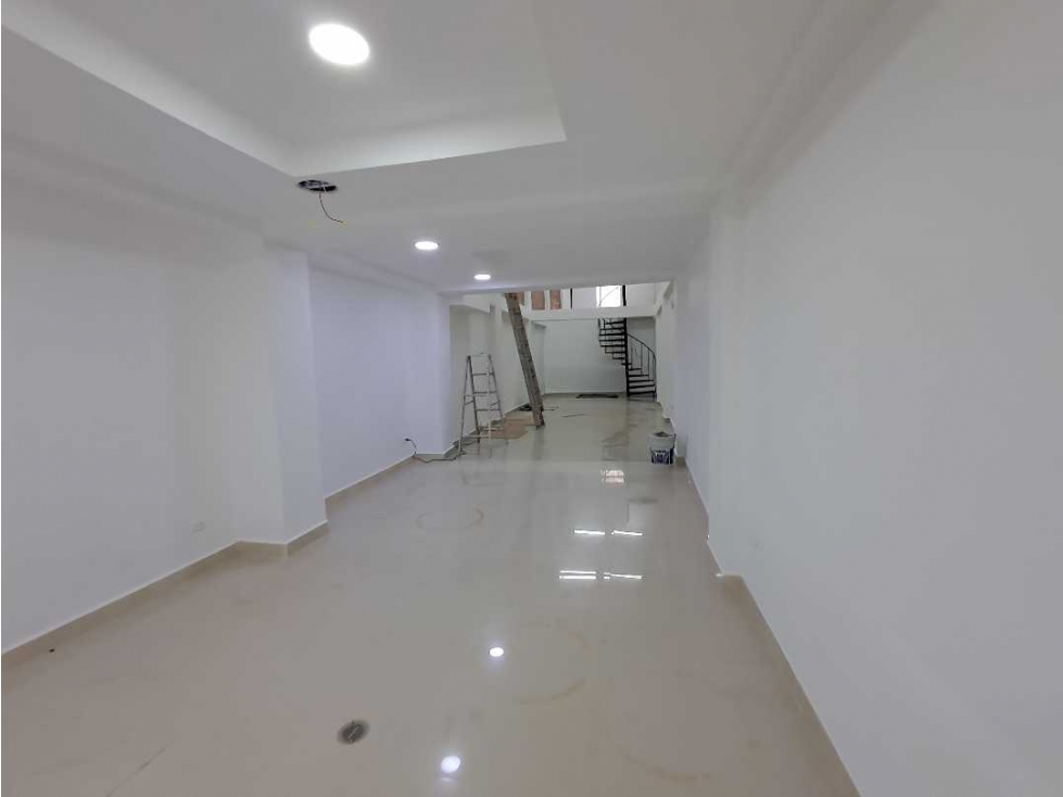Bodega/ Local en arriendo Loma Los Parra Poblado Iva incluido — foto 4