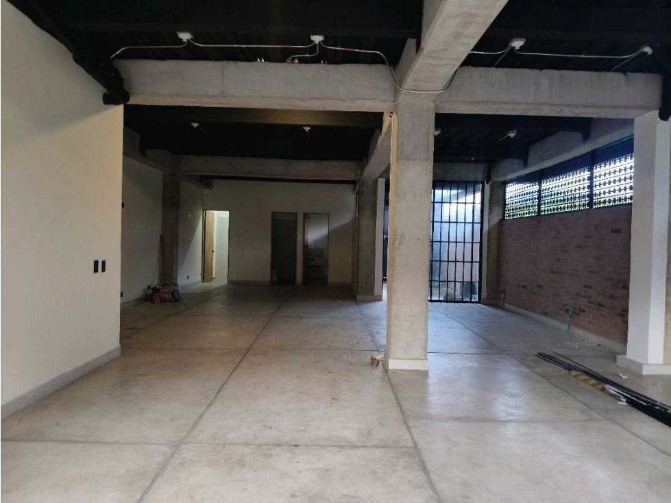 BODEGA O LOCAL EN ARRIENDO - 2
